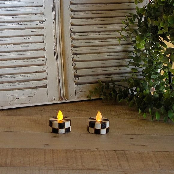 Vintage Checks LED Candle Hand Painted Black and White Check Tea Light Candle - Picture 3 of 4